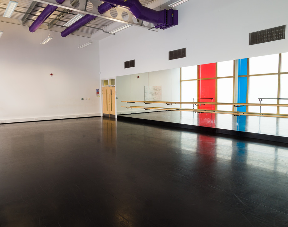 Anniesland Campus Dance Studio