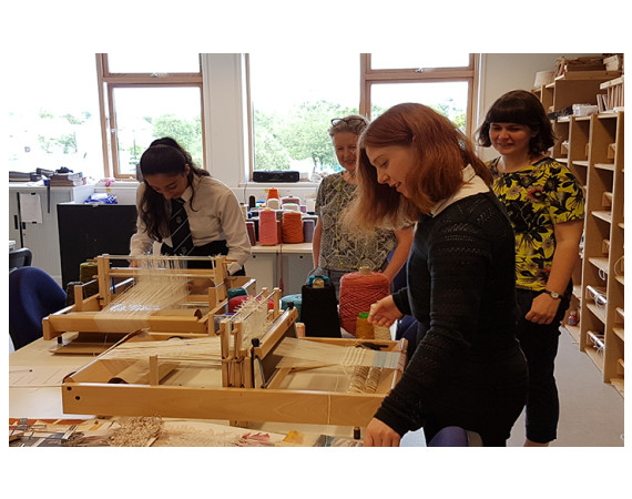 School Pupils Working In Fashion And Textiles Studio