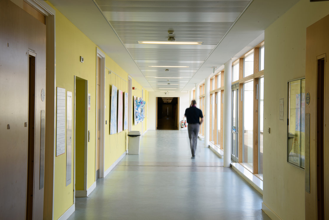 Anniesland corridor with windows gallery