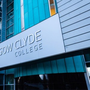 exterior of anniesland campus