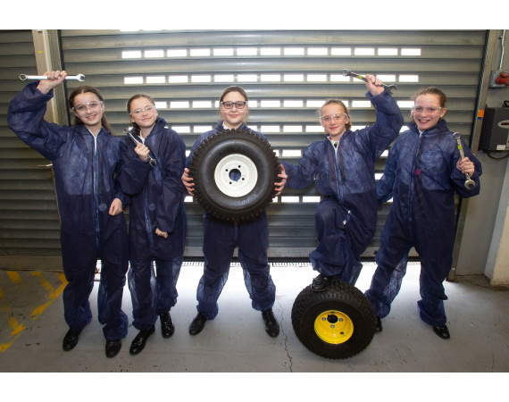 Glasgow Clyde College SmartSTEMs event Automotive workshop 