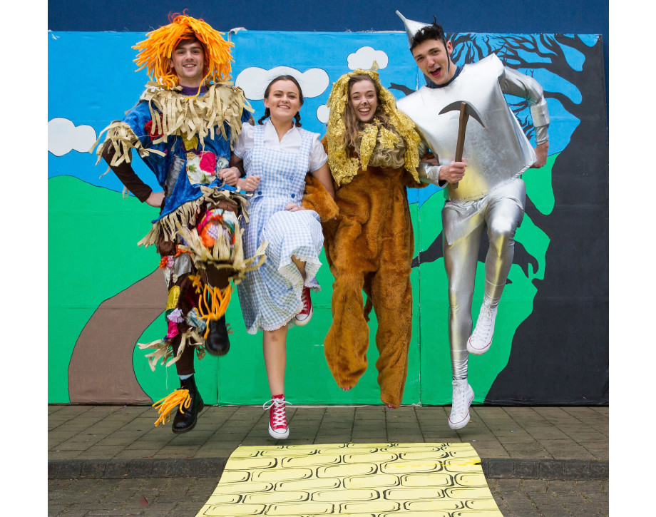 Wizard of Oz cast
