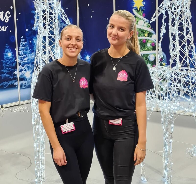 Carla Paterson (Left) Elspeth Ross (Right)