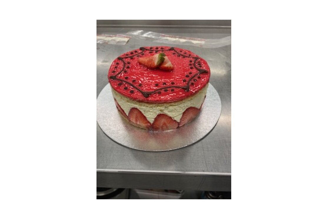 Strawberry gateau %282%29 gallery