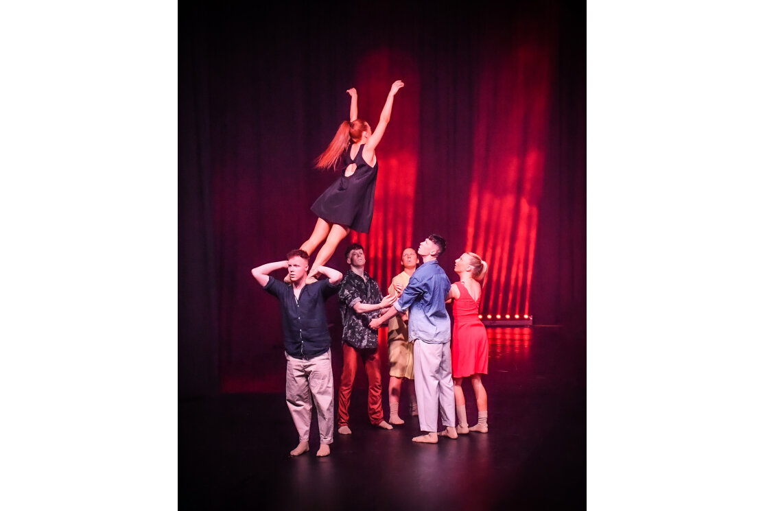 Group of dancers at pulse 2023 gallery