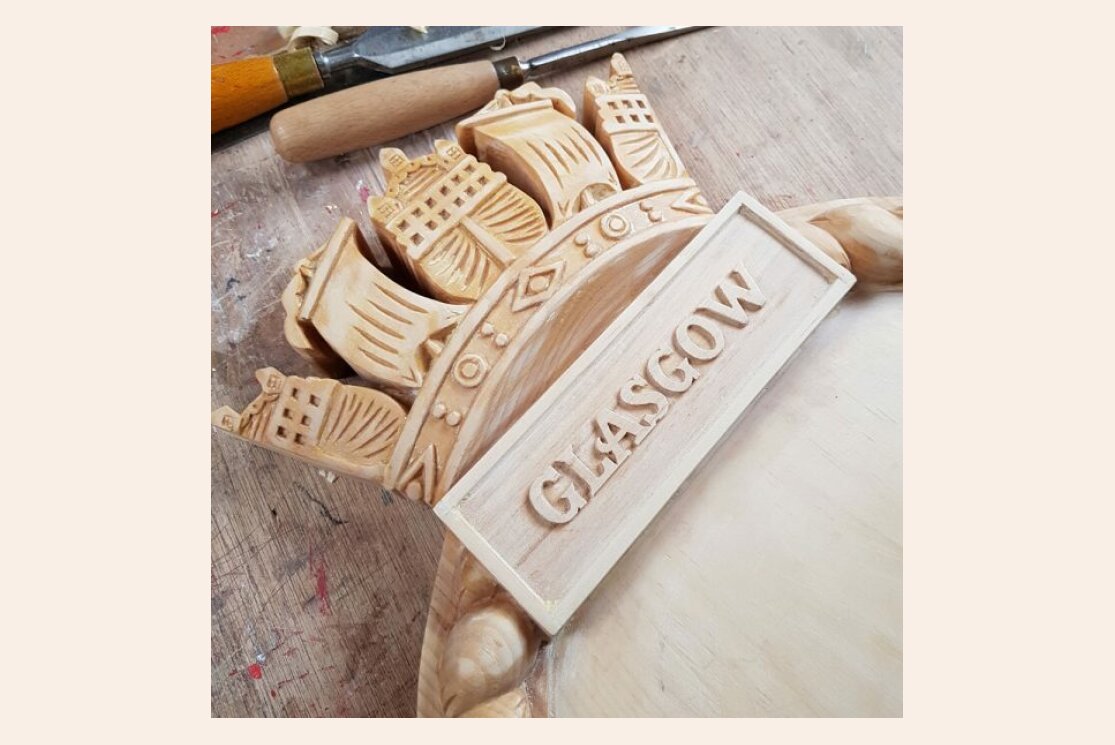 Woodcarving 02 600x600 gallery