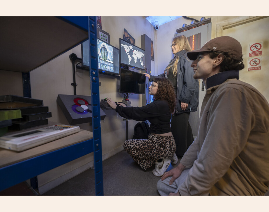 Cyber Escape Room with students